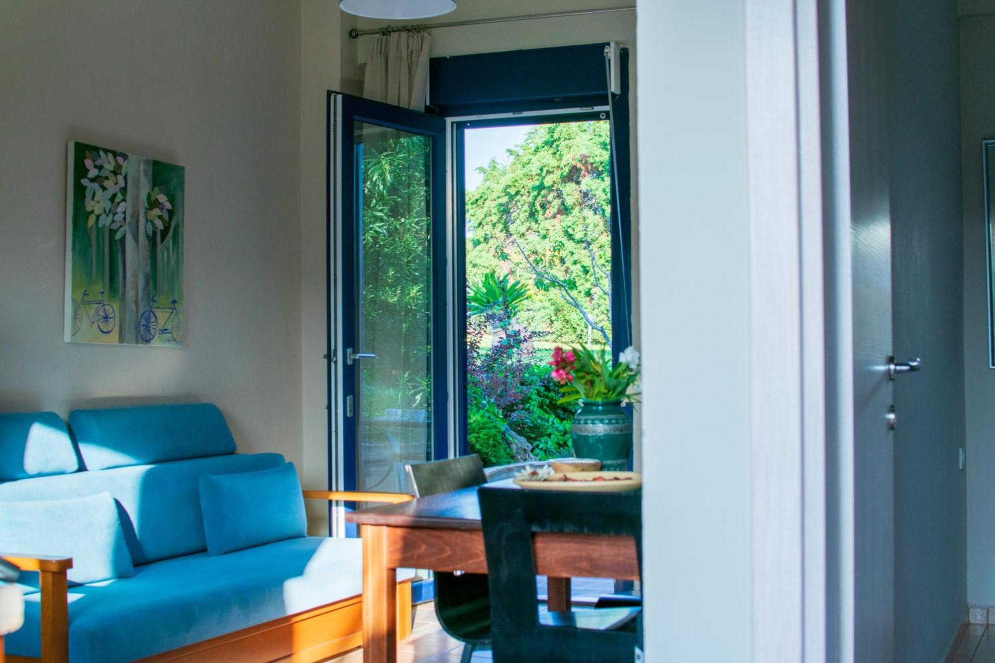 Villa Orama Nea Poteidaia Exteriör bild