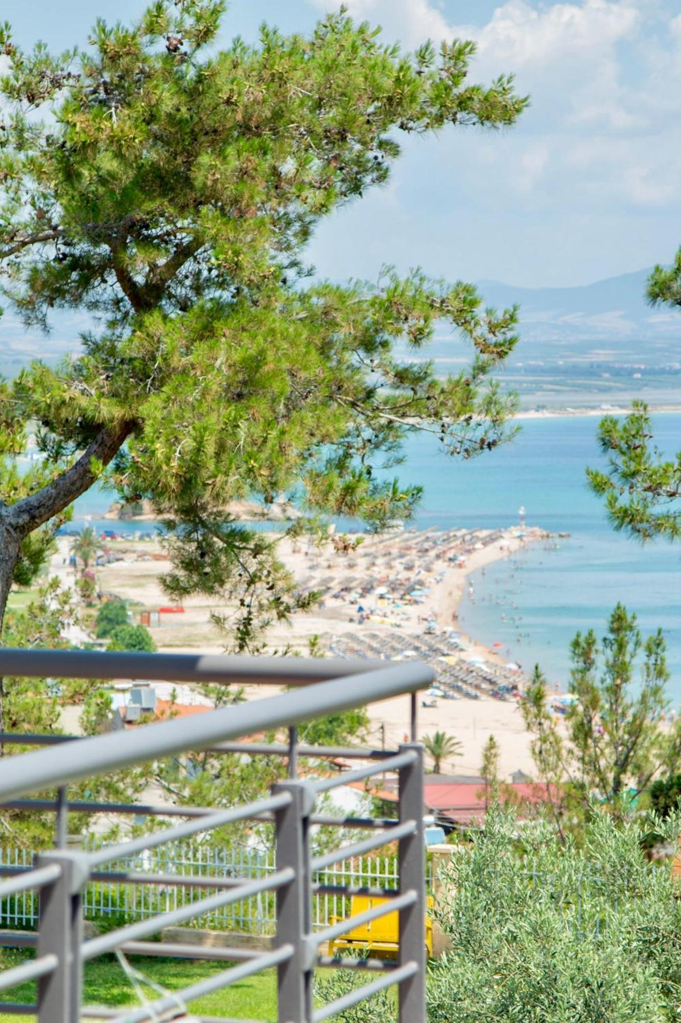 Villa Orama Nea Poteidaia Exteriör bild