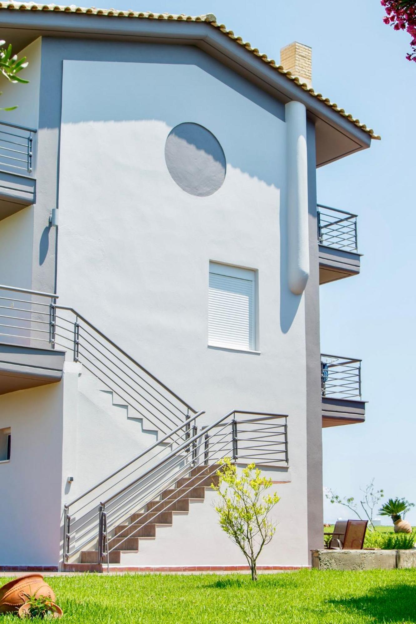 Villa Orama Nea Poteidaia Exteriör bild